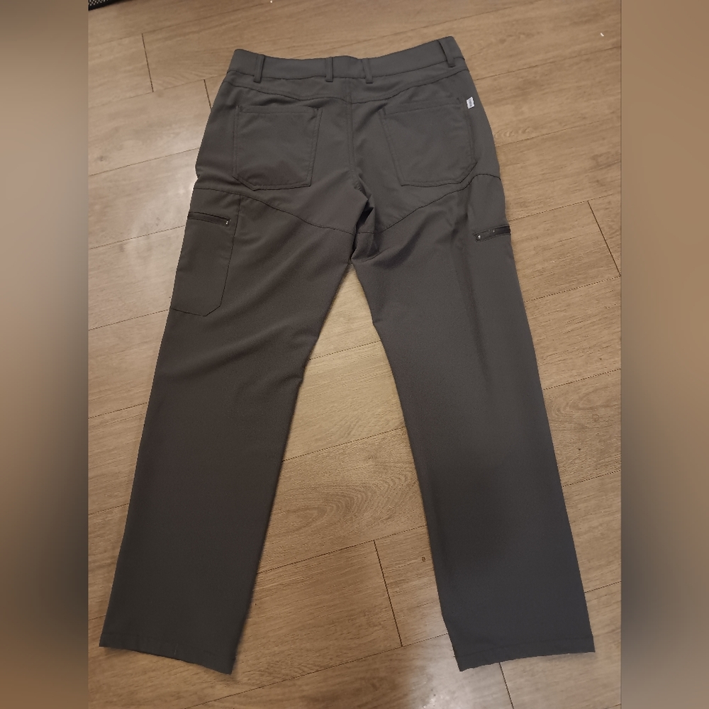 Mens Magellan Outdoors pants 34×32